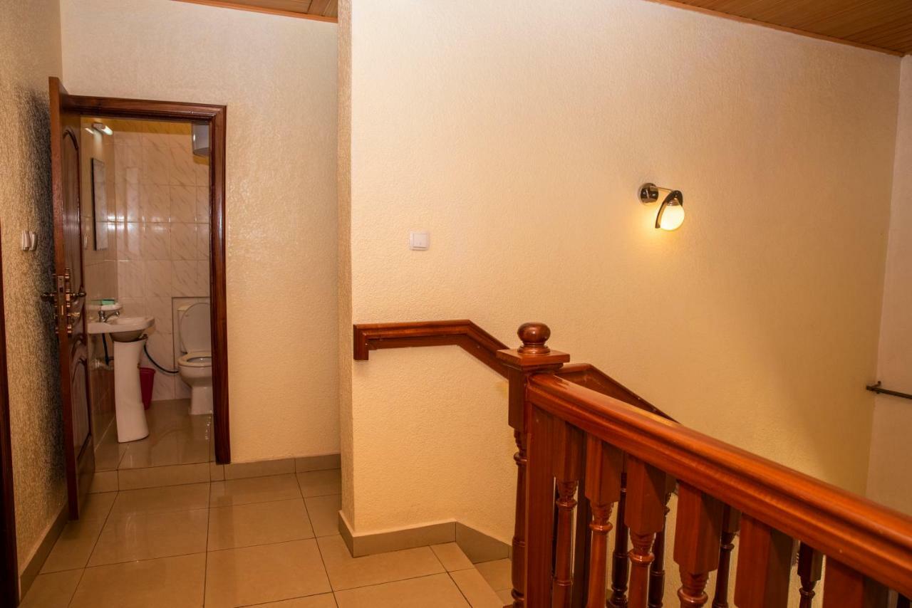 Kigali Castle Vandrehjem Eksteriør billede