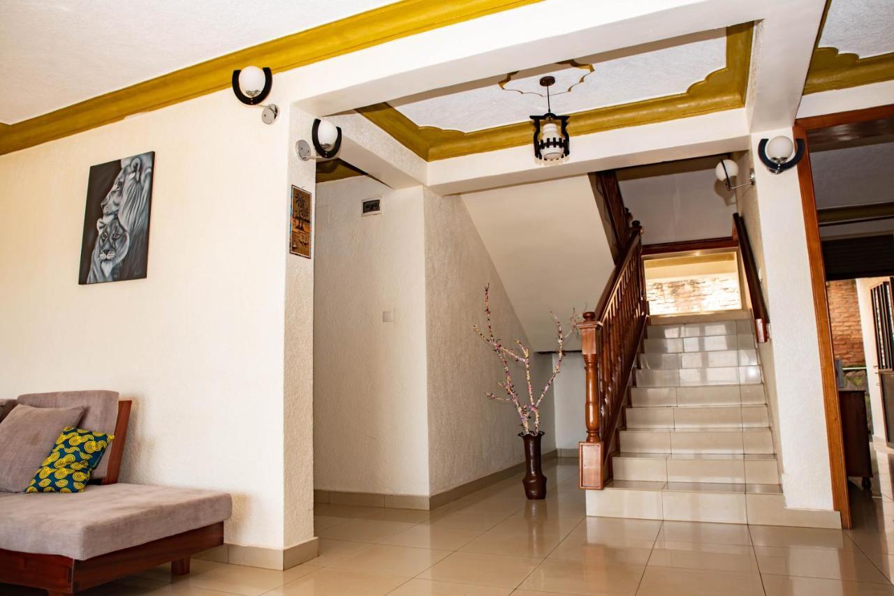 Kigali Castle Vandrehjem Eksteriør billede